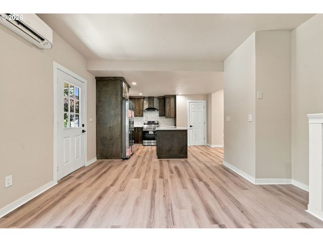 5116 Se 66TH Ave, Portland, OR 97206