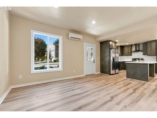 5116 Se 66TH Ave, Portland, OR 97206