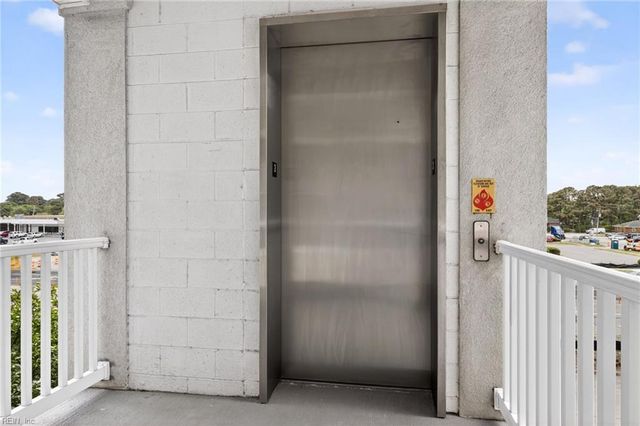 2992 Shore Dr Unit 303, Virginia Beach, VA 23451