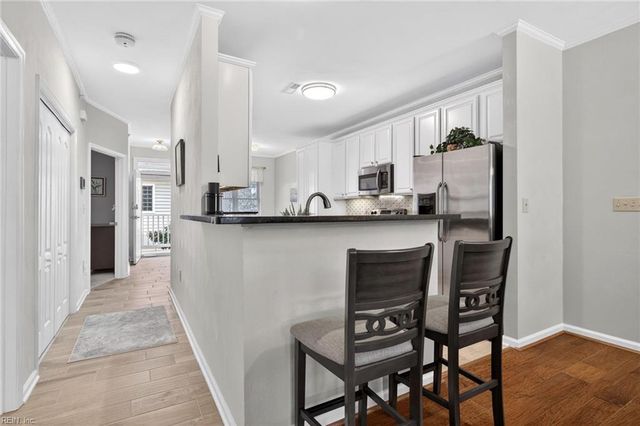 2992 Shore Dr Unit 303, Virginia Beach, VA 23451