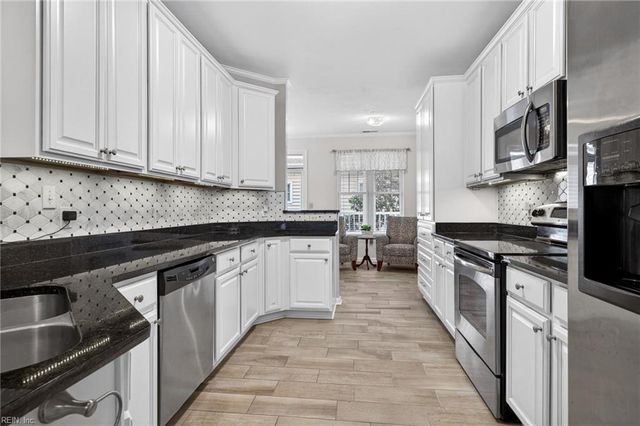 2992 Shore Dr Unit 303, Virginia Beach, VA 23451