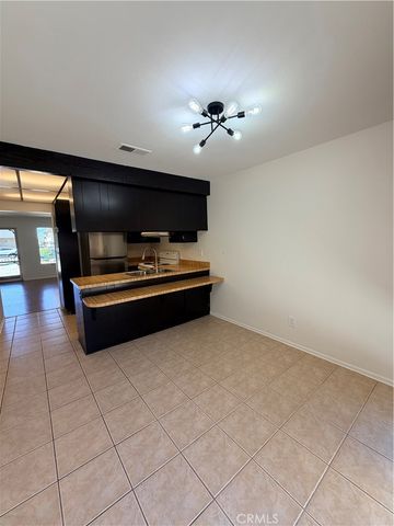 885 N Kathleen A, Orange, CA 92867