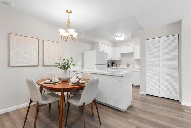6955 Alvarado Rd. 77, San Diego, CA 92120