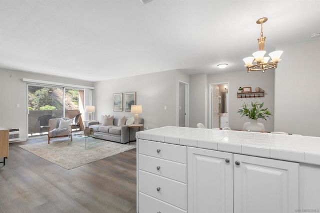 6955 Alvarado Rd. 77, San Diego, CA 92120