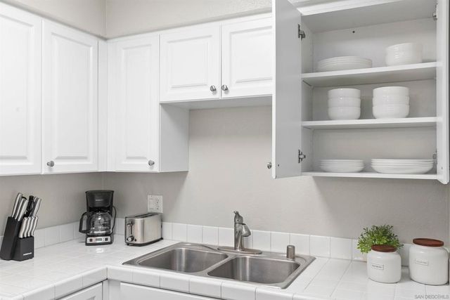 6955 Alvarado Rd. 77, San Diego, CA 92120