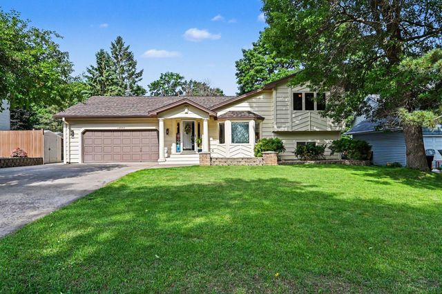 12950 Linnet Street NW, Coon Rapids, MN 55448
