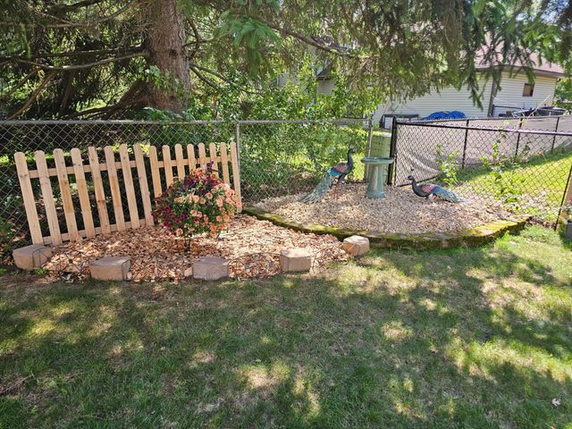 12950 Linnet Street NW, Coon Rapids, MN 55448