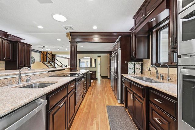 12950 Linnet Street NW, Coon Rapids, MN 55448