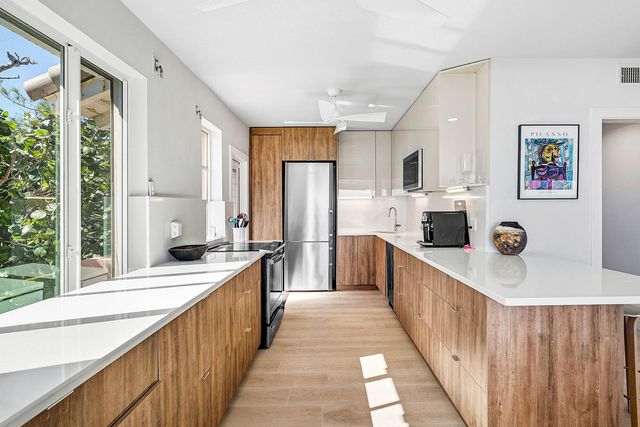 2075 S Ocean Boulevard 4b, Delray Beach, FL 33483