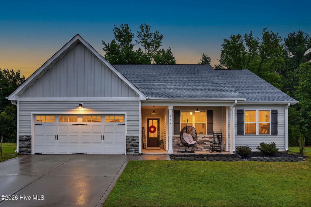 1312 Rooster Court, Castle Hayne, NC 28429