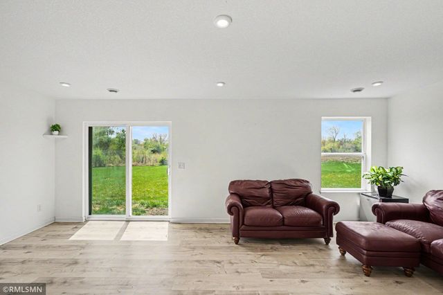 11122 Polk Street NE, Blaine, MN 55434