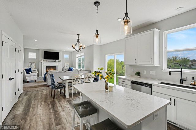 11122 Polk Street NE, Blaine, MN 55434
