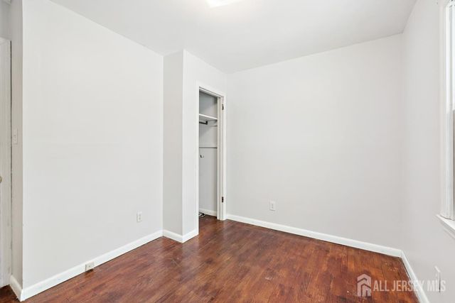 95 J F Kennedy Drive, Milltown, NJ 08850