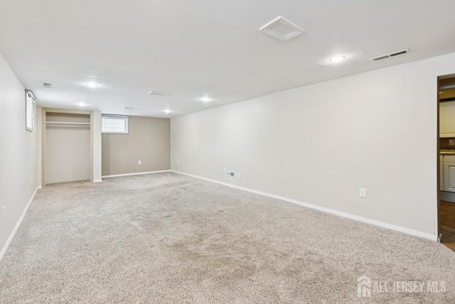 95 J F Kennedy Drive, Milltown, NJ 08850