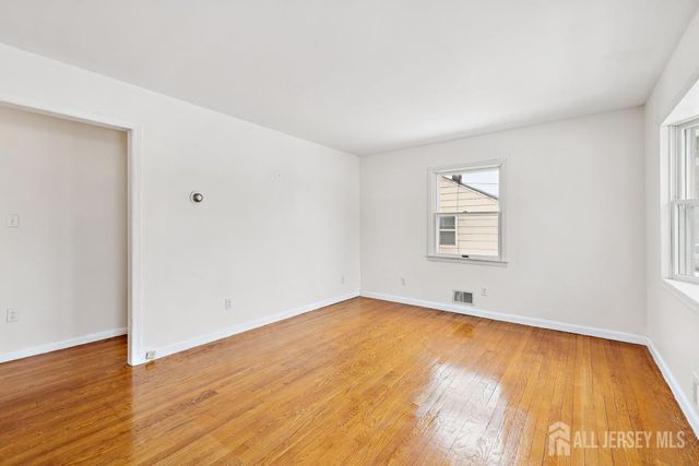 95 J F Kennedy Drive, Milltown, NJ 08850