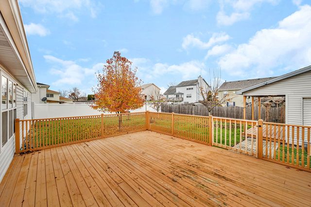 916 Cottonwood Drive, Elwood, IL 60421