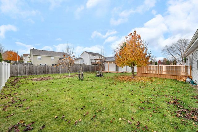 916 Cottonwood Drive, Elwood, IL 60421