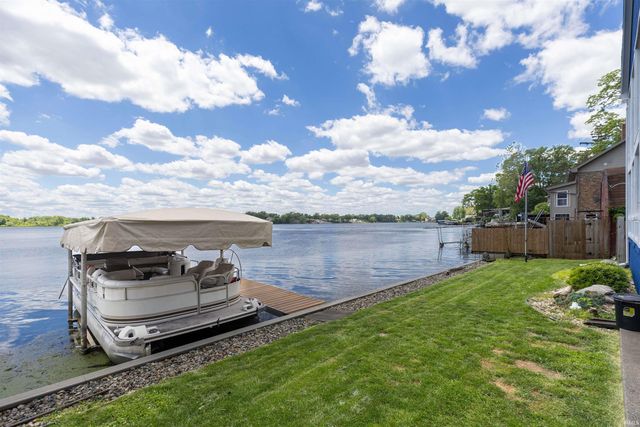 10624 Jefferson Road, Osceola, IN 46561