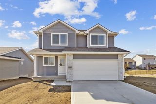 916 Spruce Avenue, Norwalk, IA 50211