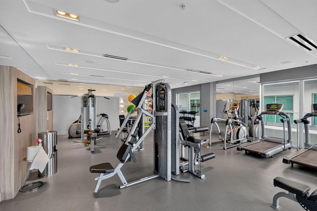 1600 SW 1ST Avenue 413, Miami, FL 33129