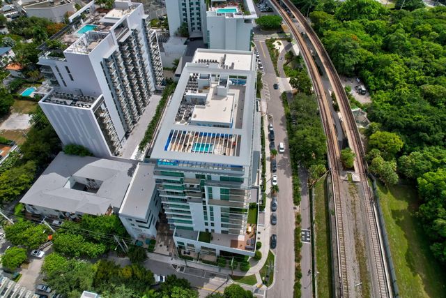 1600 SW 1ST Avenue 413, Miami, FL 33129