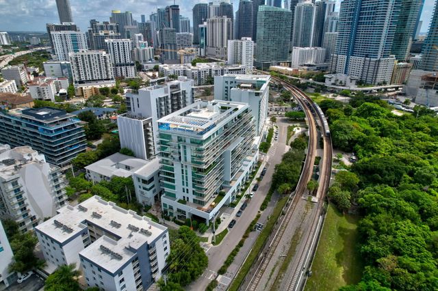 1600 SW 1ST Avenue 413, Miami, FL 33129