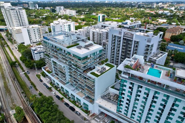 1600 SW 1ST Avenue 413, Miami, FL 33129