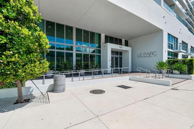 1600 SW 1ST Avenue 413, Miami, FL 33129