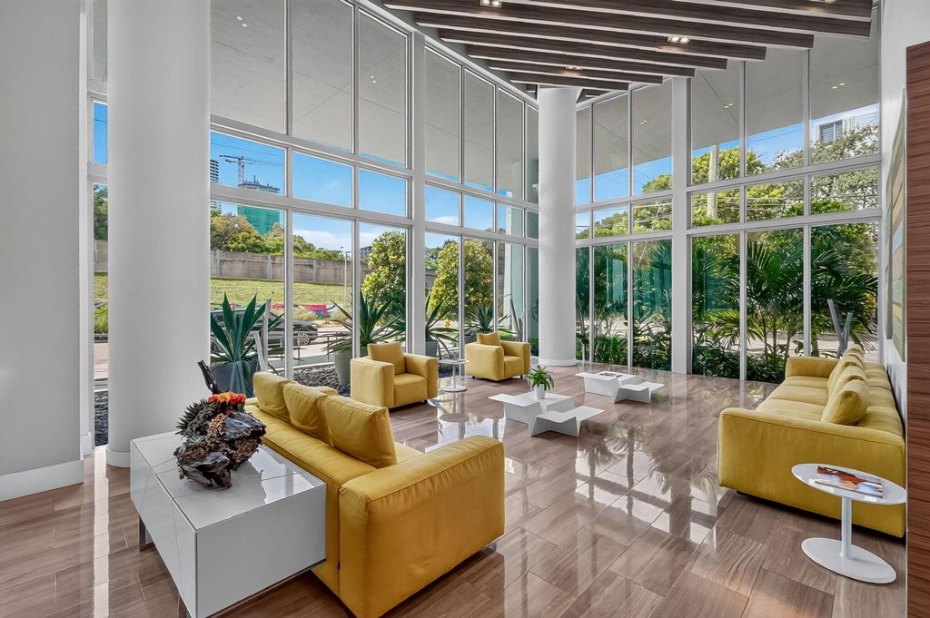 1600 SW 1ST Avenue 413, Miami, FL 33129