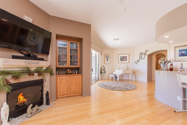 14850 E GRANDVIEW Drive 202, Fountain Hills, AZ 85268