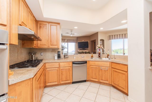 14850 E GRANDVIEW Drive 202, Fountain Hills, AZ 85268