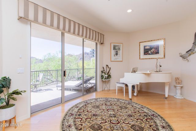 14850 E GRANDVIEW Drive 202, Fountain Hills, AZ 85268