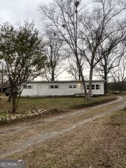 177 Dewey Warnock Road, East Dublin, GA 31027