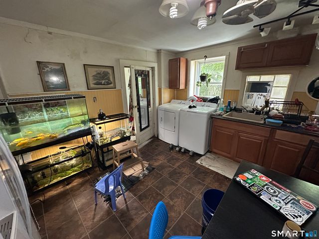 461 North Walnut Street, Waterbury, CT 06704