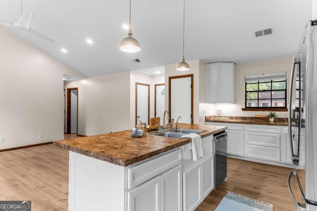 3 Mulberry Court, Savannah, GA 31406