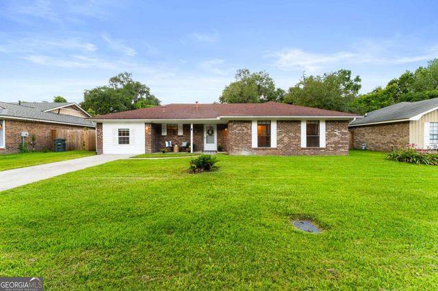 3 Mulberry Court, Savannah, GA 31406