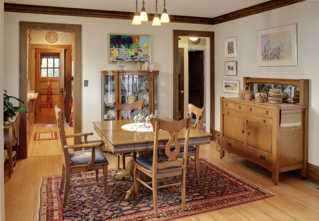 1706 Juliet Avenue, Saint Paul, MN 55105