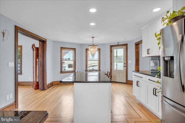 20 N FERNWOOD AVE, Pitman, NJ 08071