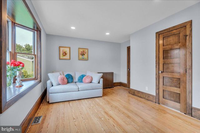 20 N FERNWOOD AVE, Pitman, NJ 08071
