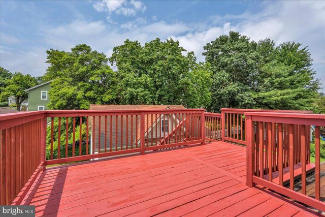 20 N FERNWOOD AVE, Pitman, NJ 08071