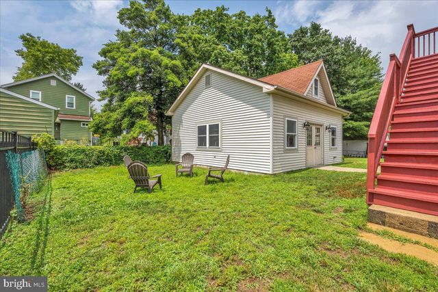20 N FERNWOOD AVE, Pitman, NJ 08071