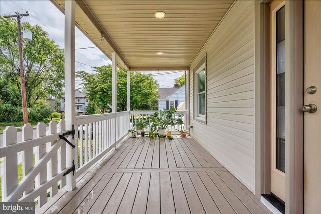 20 N FERNWOOD AVE, Pitman, NJ 08071