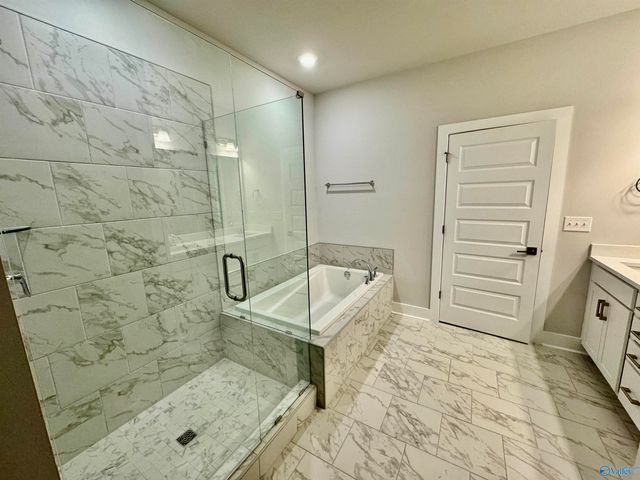 467 Raleigh Elm Drive, Huntsville, AL 35824