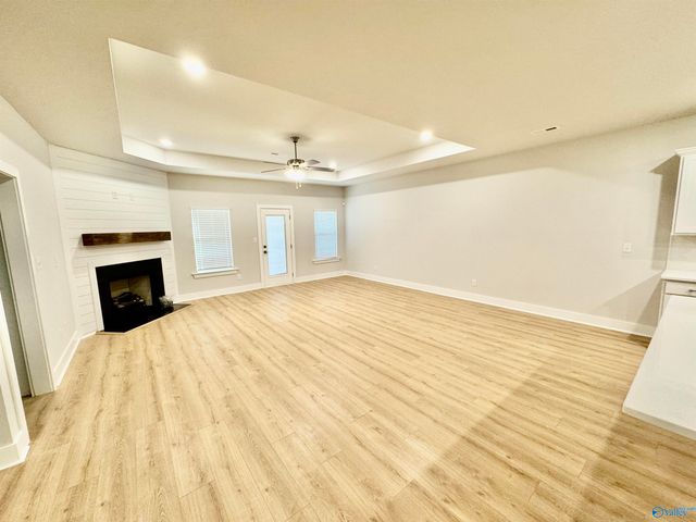 467 Raleigh Elm Drive, Huntsville, AL 35824