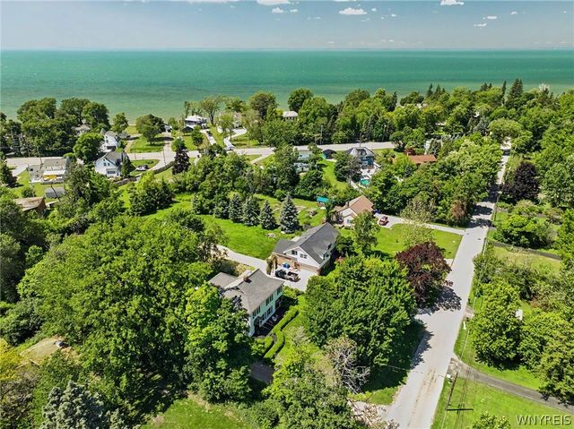 5222 Columbia Avenue, Hamburg, NY 14075