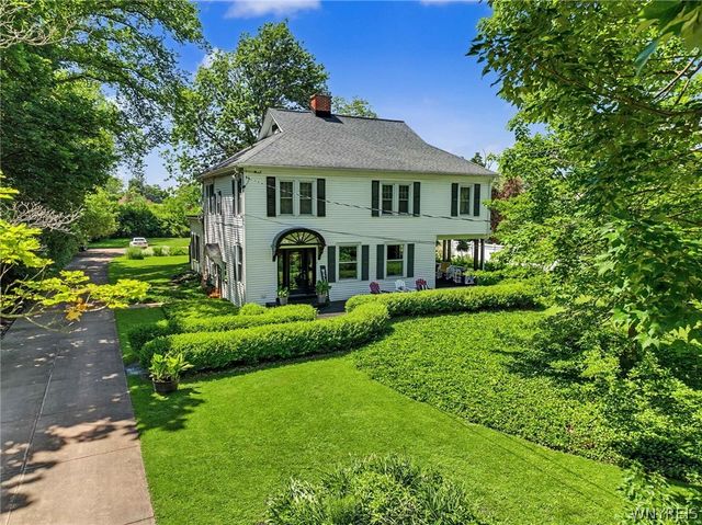 5222 Columbia Avenue, Hamburg, NY 14075