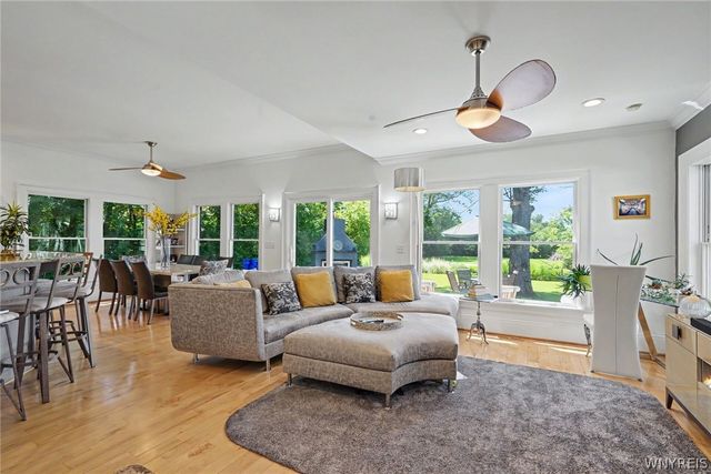 5222 Columbia Avenue, Hamburg, NY 14075