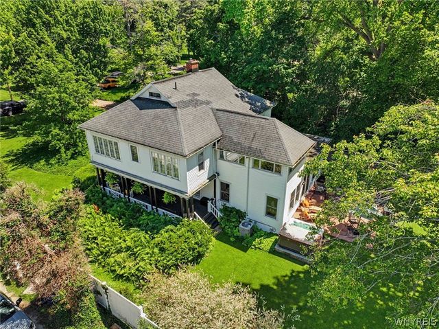 5222 Columbia Avenue, Hamburg, NY 14075