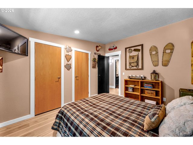 52 ESTABROOK Rd, Carson, WA 98610