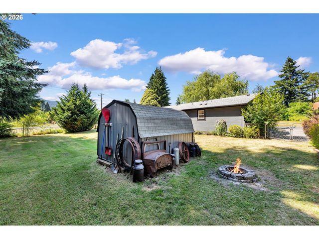 52 ESTABROOK Rd, Carson, WA 98610